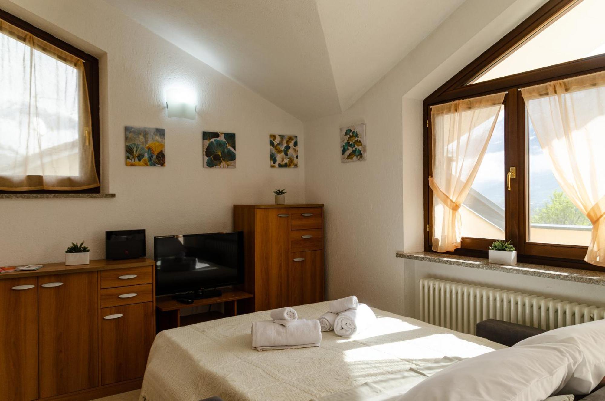 Sarre Skyline Apartment - Relax In Valle D'Aosta Eksteriør billede