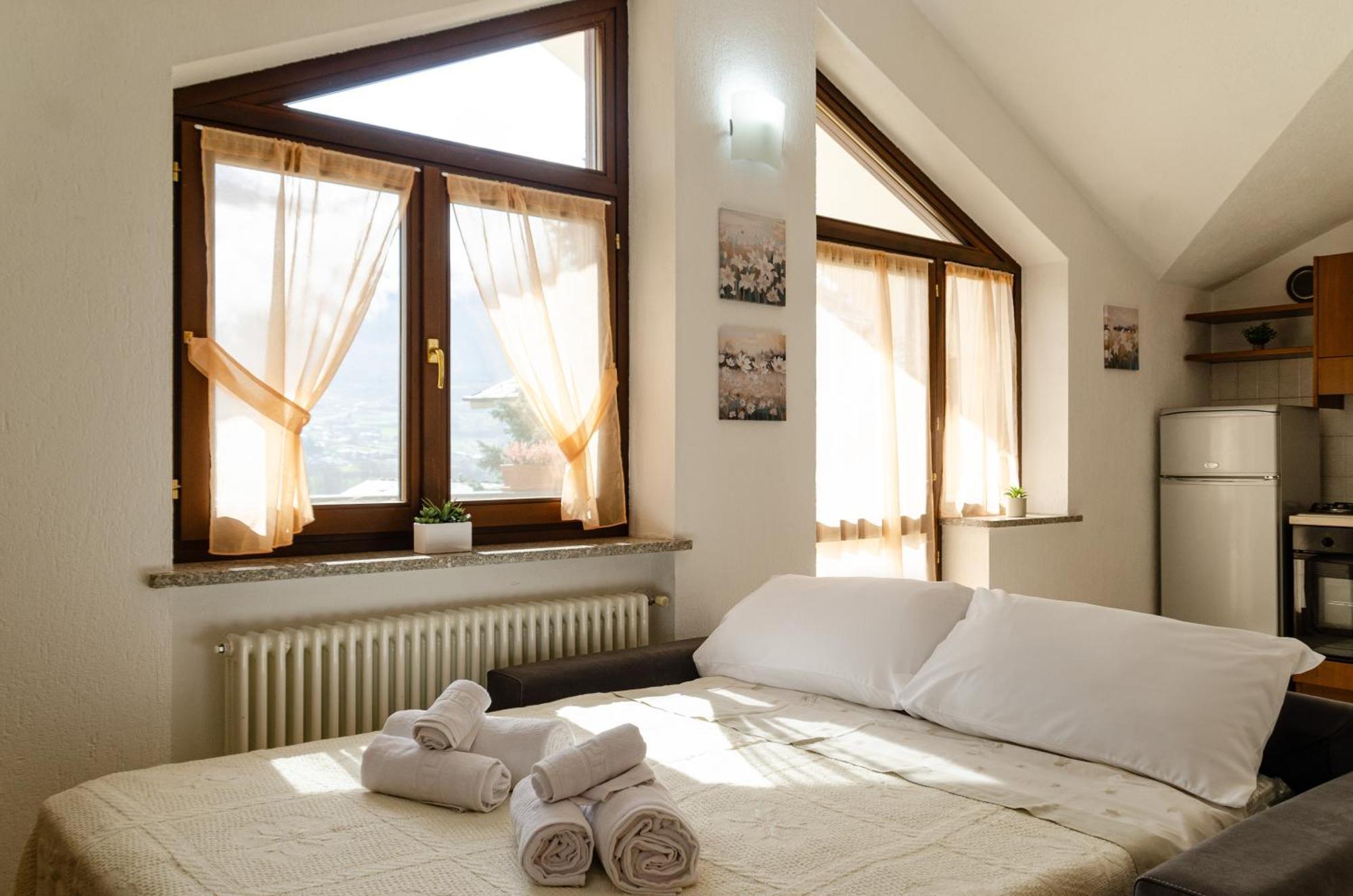 Sarre Skyline Apartment - Relax In Valle D'Aosta Eksteriør billede
